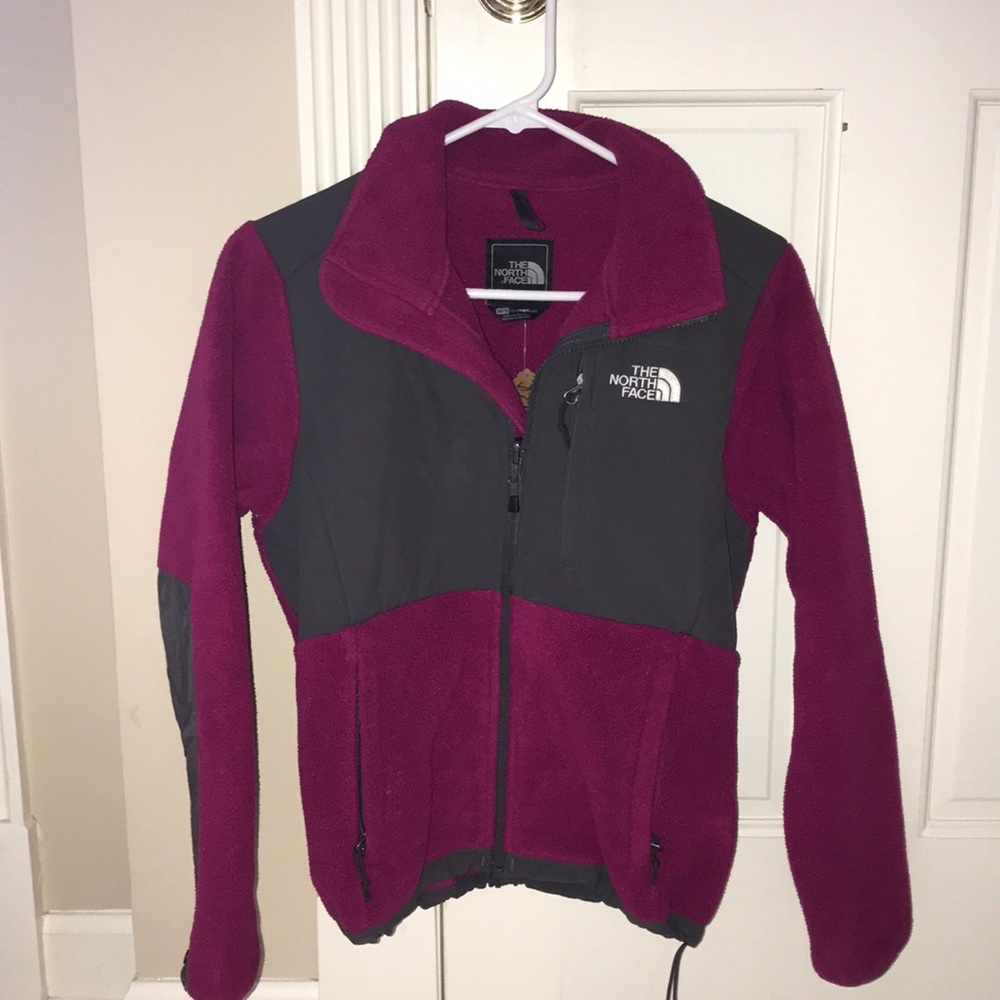 Fusha north face jacket